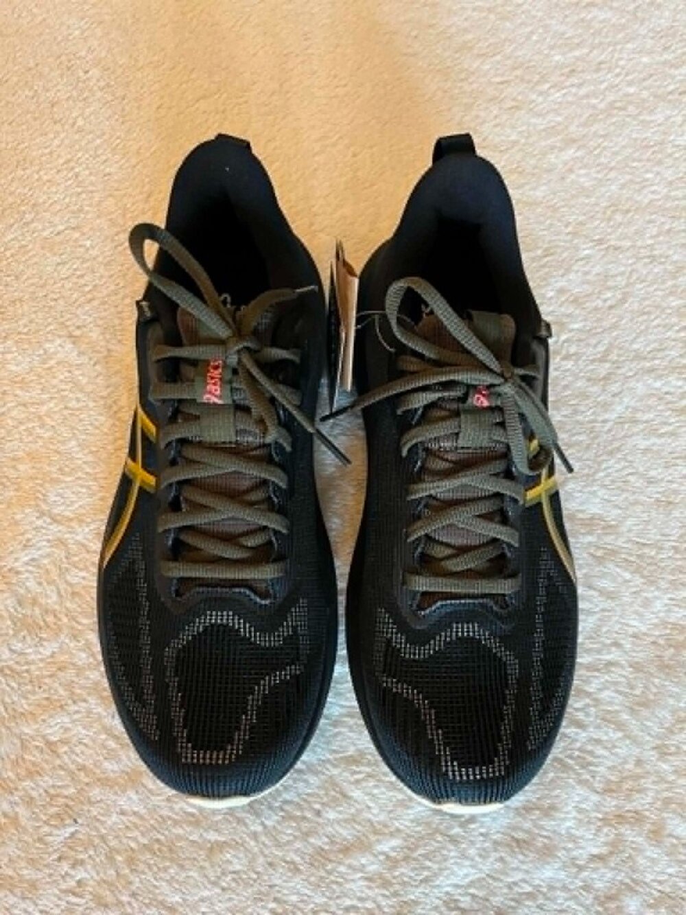 Asics Women's GT-1000 14 Gore-Tex Blackstorm size 10